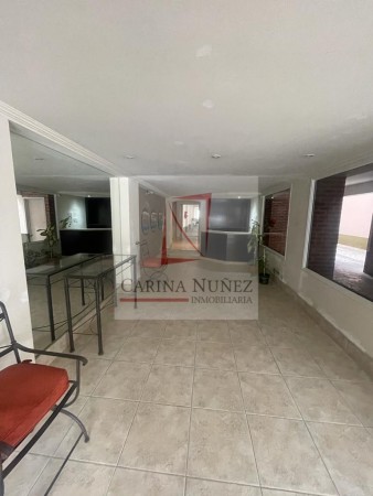 DEPARTAMENTO FRENTE AL SHOPPING