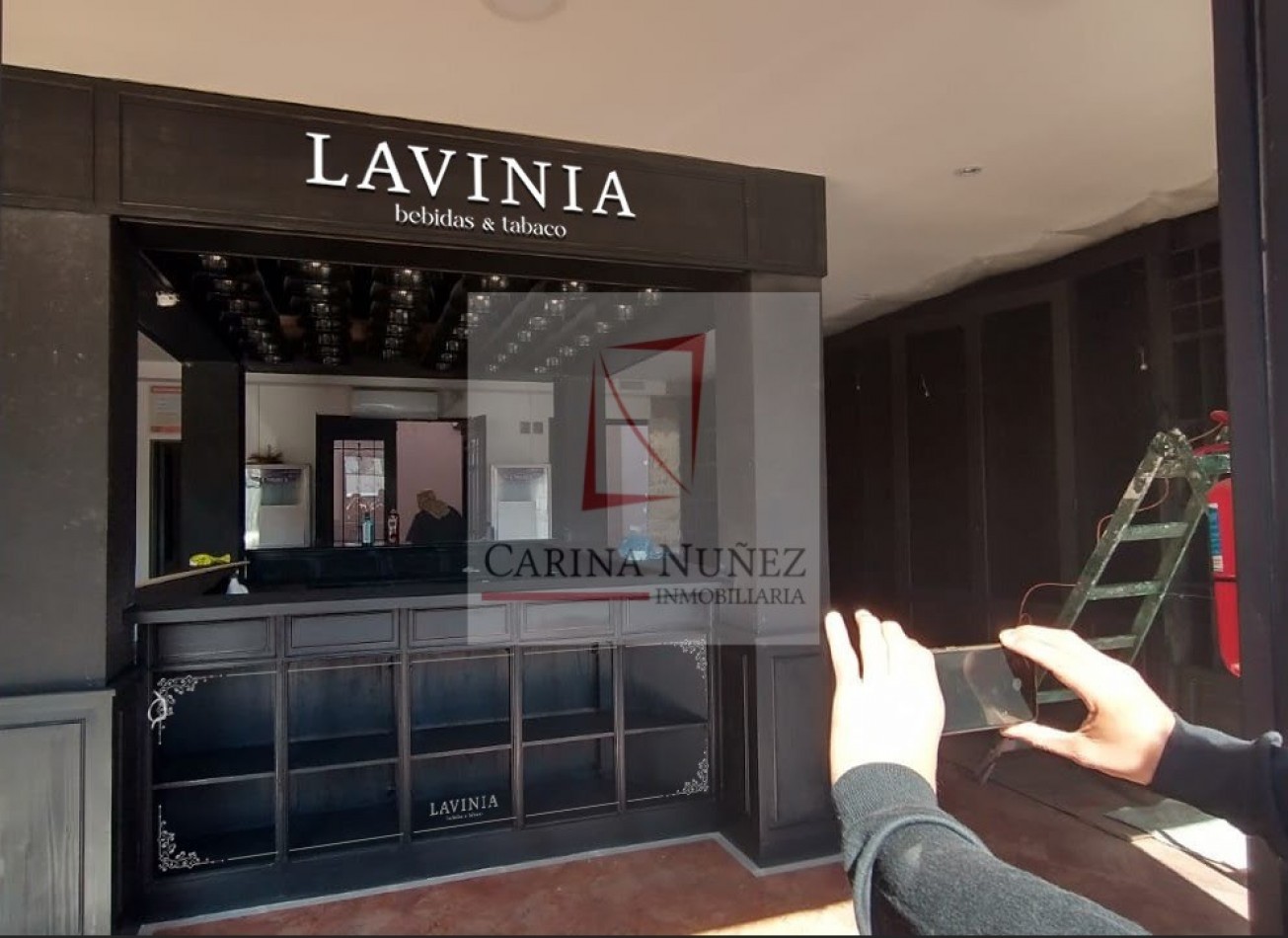 LAVNIA WINE BAR
