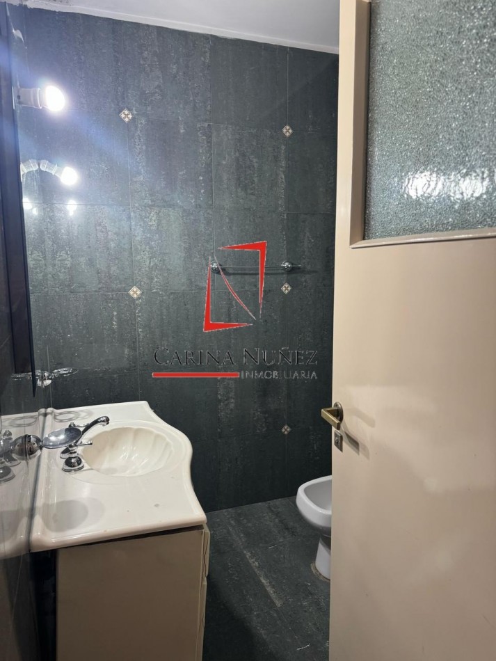 AV BICENTENARIO CASA 3 DORMI EXCELENTE