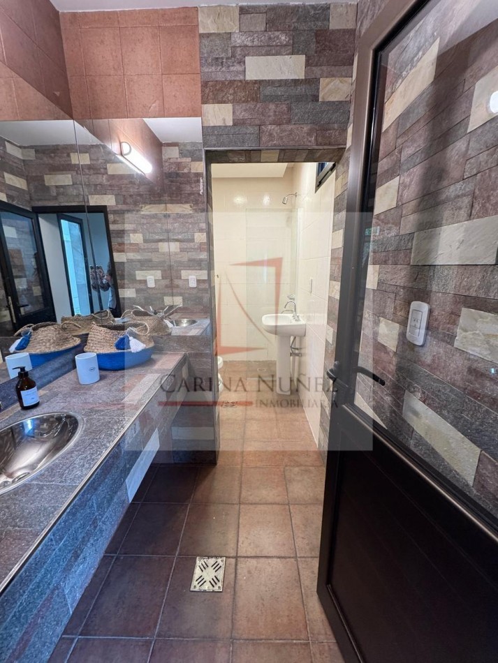 DUPLEX COMPLETAMENTE AMOBLADO 1 DORMI Z/UCASAL