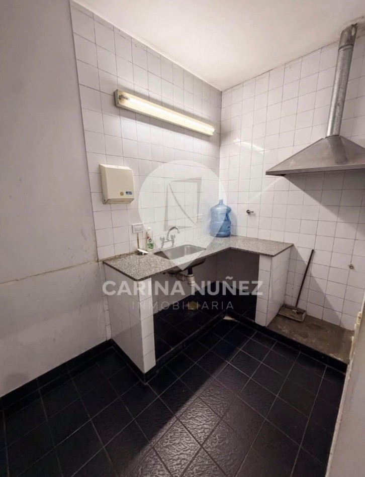 ALQUILER DE SALON EN PLENO CENTRO BEAUTY STREET 